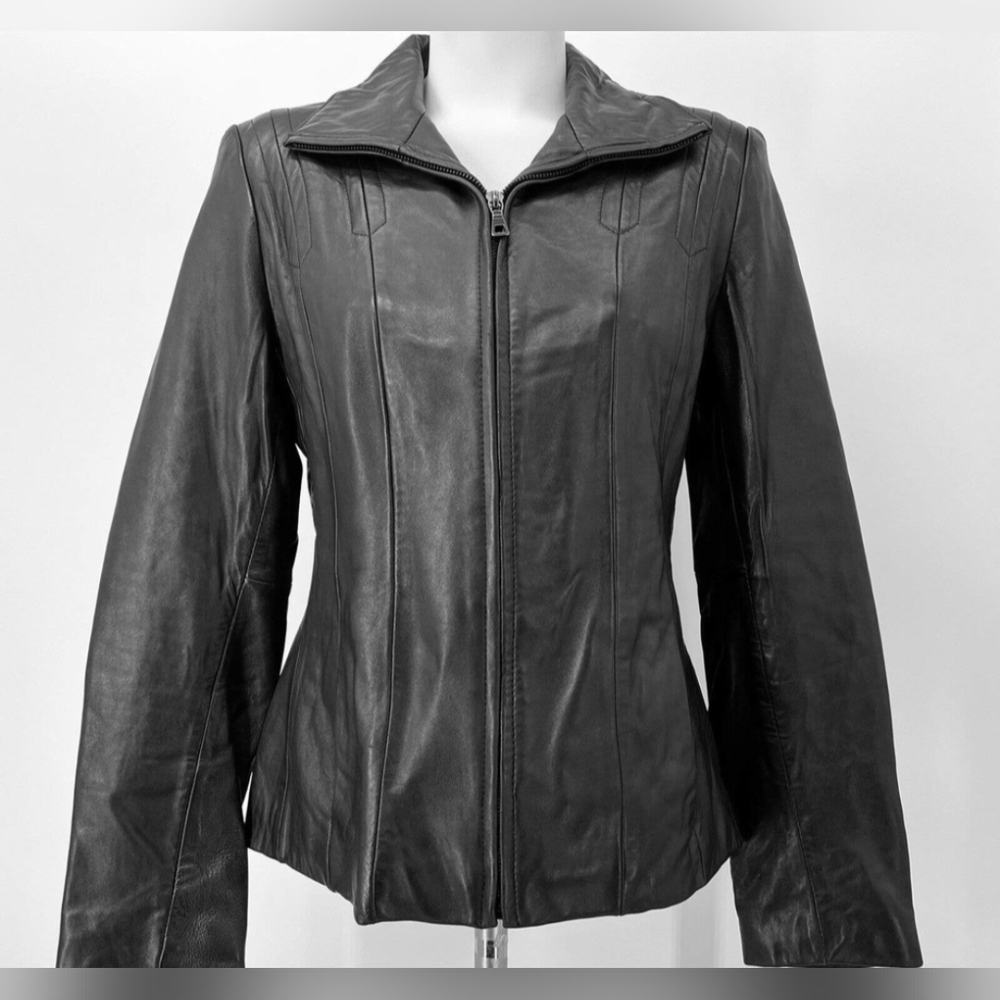 Beautiful Avanti Black Leather Jacket - Women's - Size M